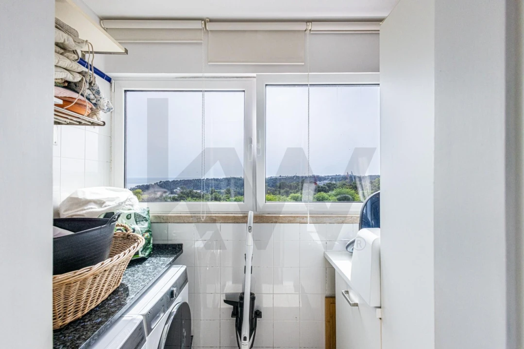Apartamento T4 para Venda em Algés, Linda-A-Velha e Cruz Quebrada-Dafundo Foto 19