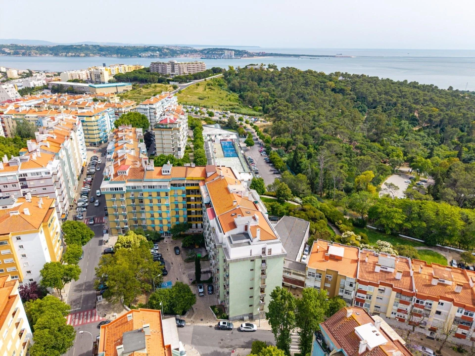 Apartamento T4 para Venda em Algés, Linda-A-Velha e Cruz Quebrada-Dafundo Foto 62