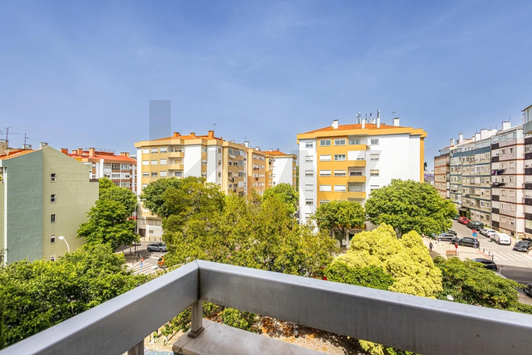 Apartamento T4 para Venda em Algés, Linda-A-Velha e Cruz Quebrada-Dafundo Foto 52