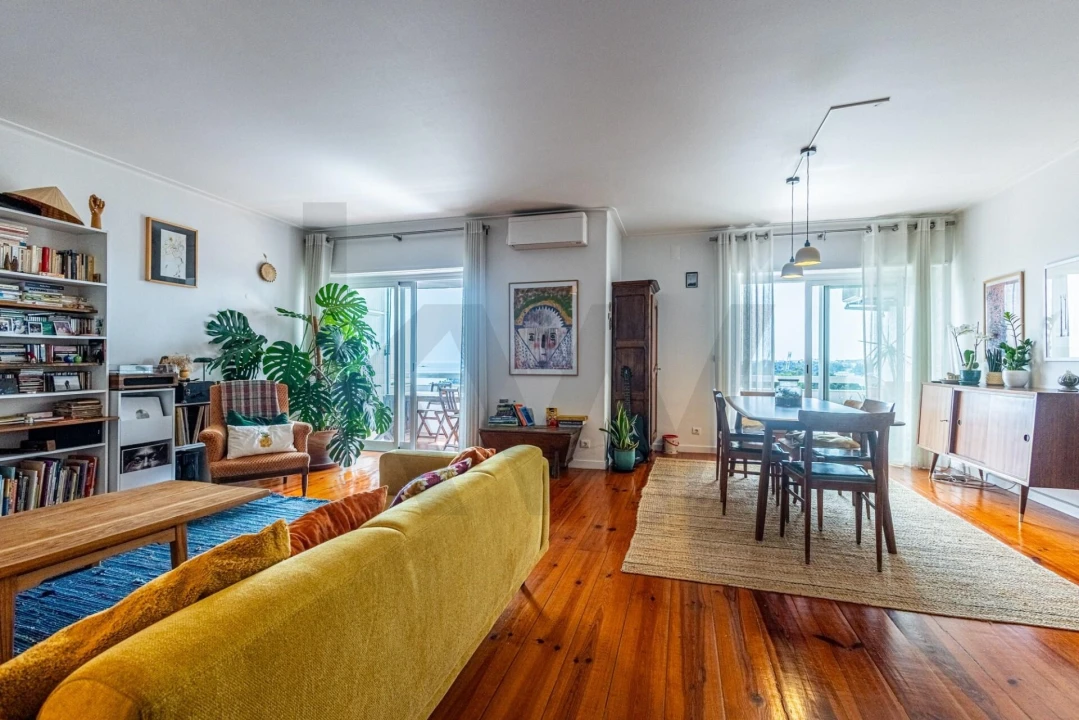 Apartamento T4 para Venda em Algés, Linda-A-Velha e Cruz Quebrada-Dafundo Foto 7