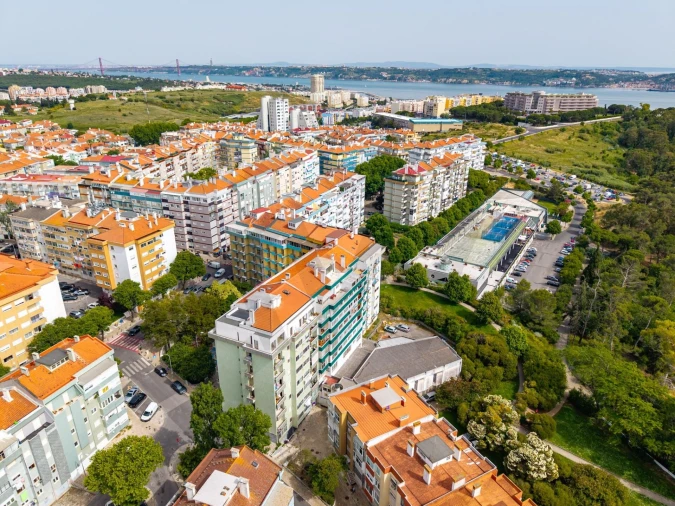 Apartamento T4 para Venda em Algés, Linda-A-Velha e Cruz Quebrada-Dafundo Foto 60