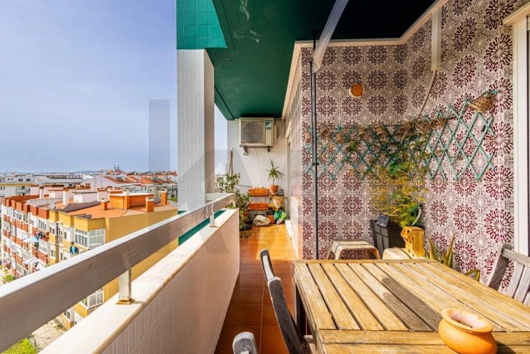 Apartamento T4 para Venda em Algés, Linda-A-Velha e Cruz Quebrada-Dafundo Foto 48