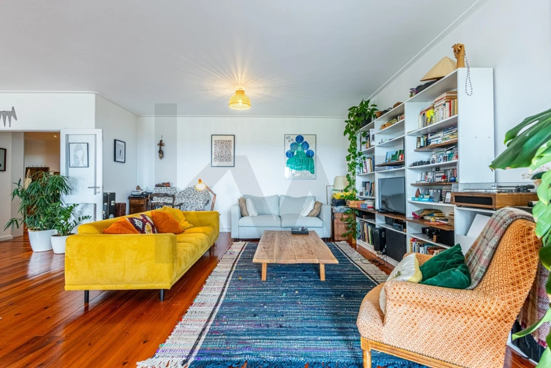 Apartamento T4 para Venda em Algés, Linda-A-Velha e Cruz Quebrada-Dafundo Foto 5