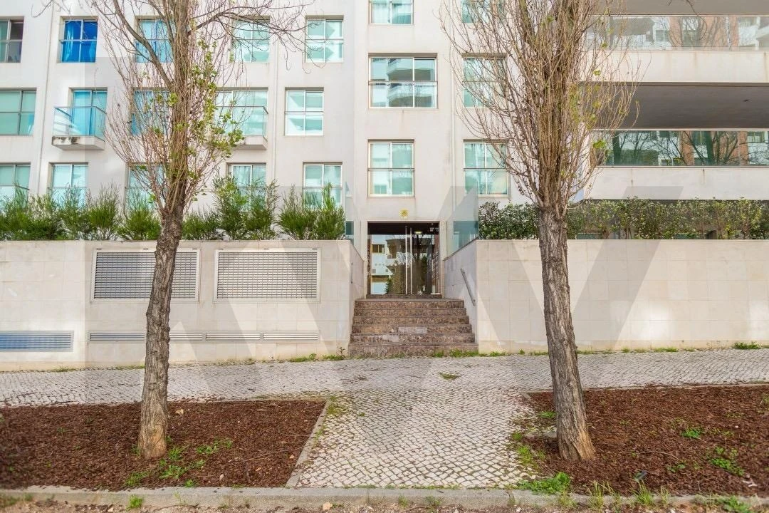 Apartamento T2 para Venda em Portimão Foto 1