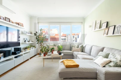 Apartamento T2 para Venda em Avenidas Novas