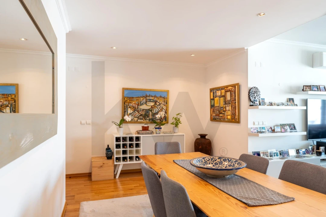 Apartamento T2 para Venda em Avenidas Novas Foto 3
