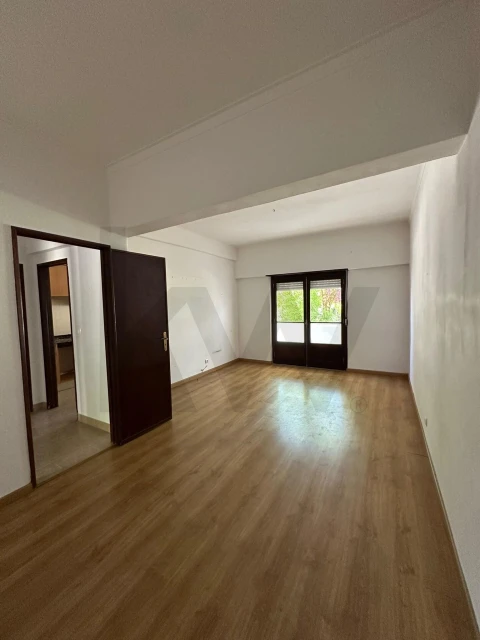Apartamento T2 para Venda em Póvoa de Santa Iria e Forte da Casa