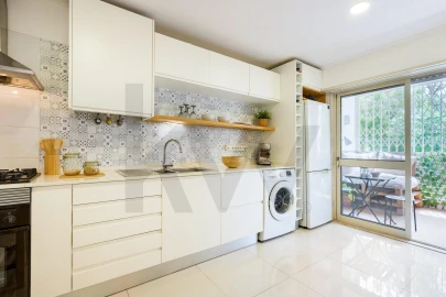 Apartamento para Venda em Póvoa de Santa Iria e Forte da Casa