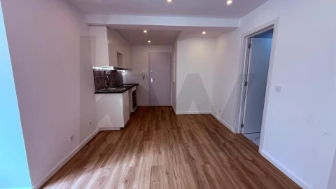 Apartamento T2 para Venda em Alfragide