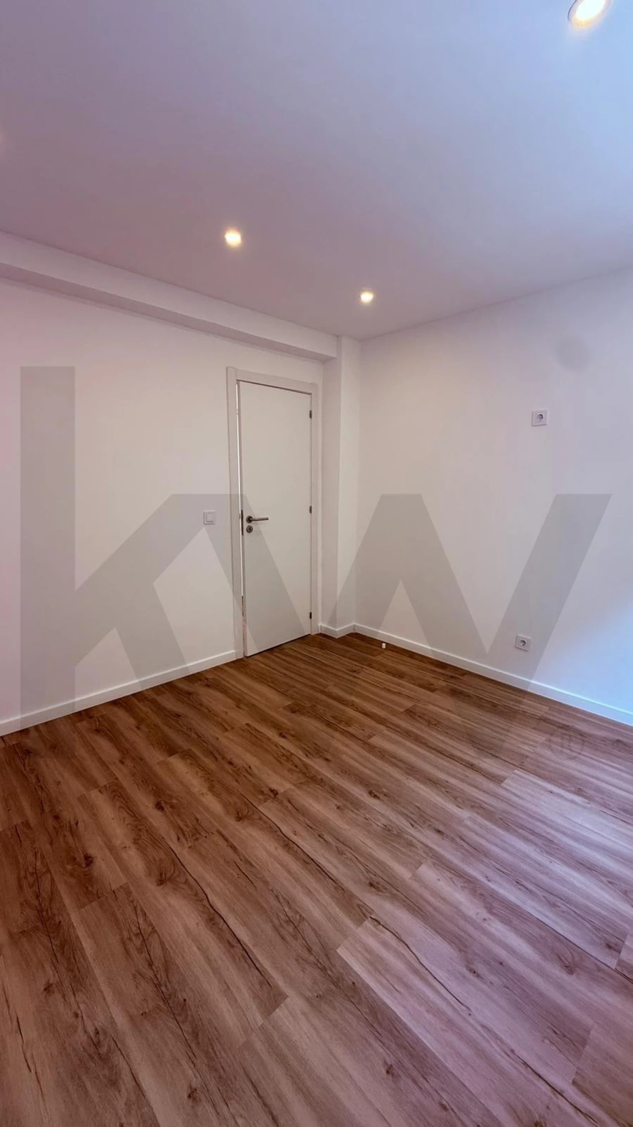Apartamento T2 para Venda em Alfragide Foto 16
