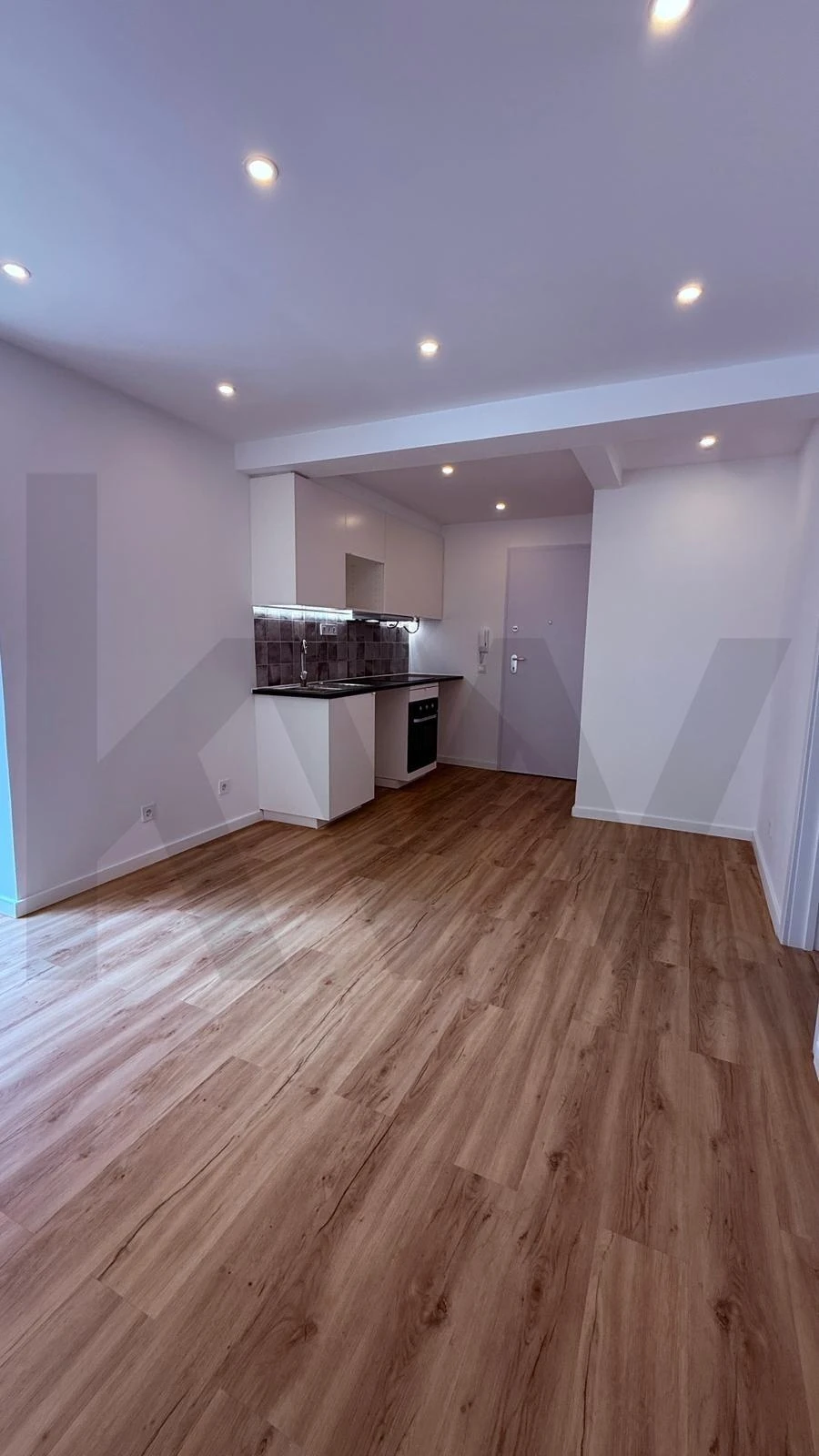 Apartamento T2 para Venda em Alfragide Foto 6