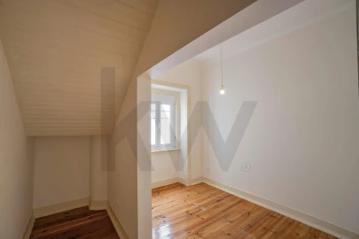 Apartamento T3 para Venda em Romeira e Várzea