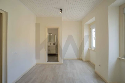 Apartamento T3 para Venda em Romeira e Várzea