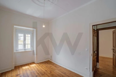 Apartamento T3 para Venda em Romeira e Várzea
