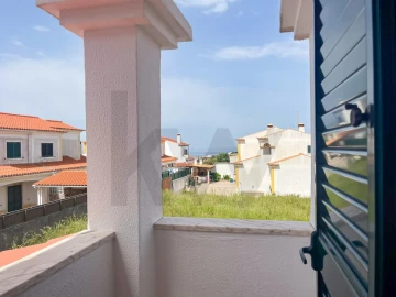 Moradia T3 para Venda em Carvoeira