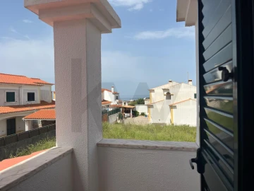 Moradia T3 para Venda em Carvoeira