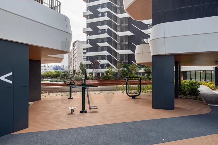 Apartamento T2 para Venda em Parque das Nações Foto 35