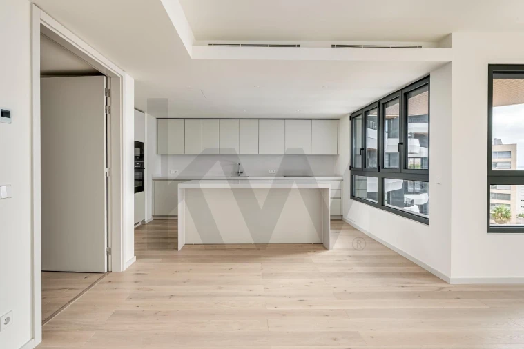 Apartamento T2 para Venda em Parque das Nações Foto 9