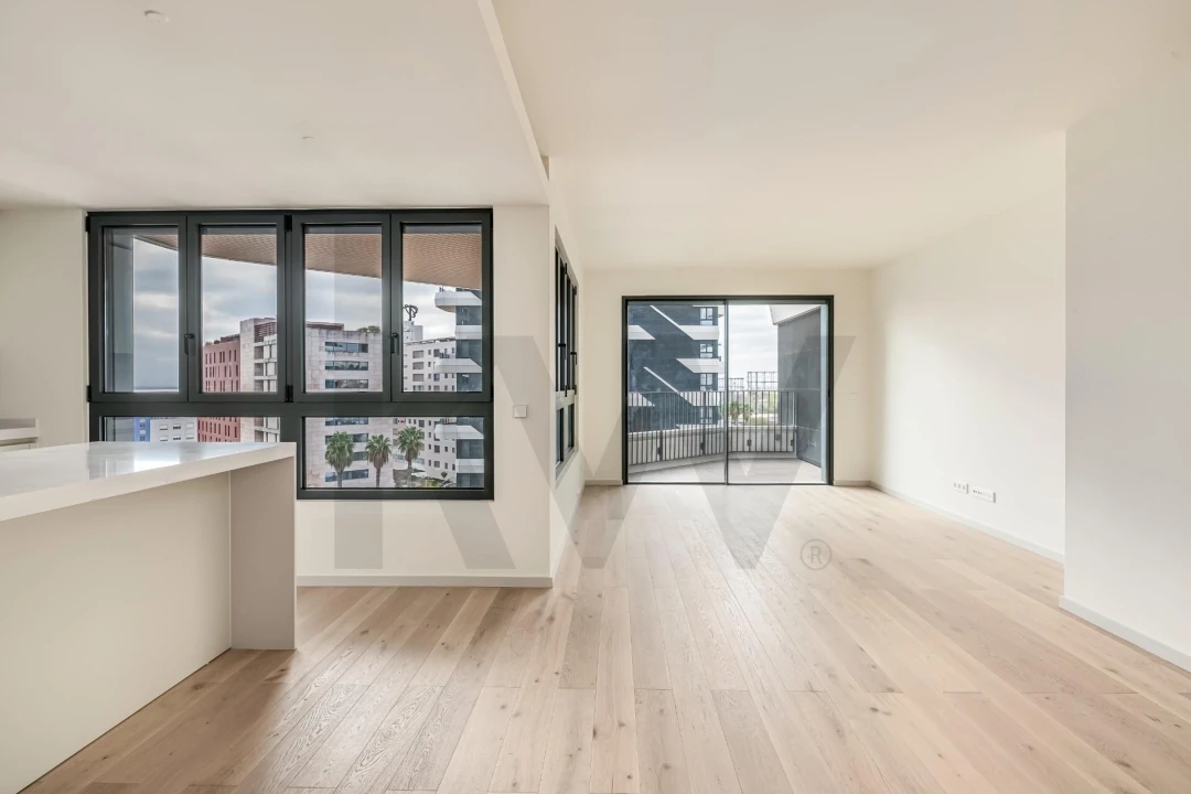 Apartamento T2 para Venda em Parque das Nações Foto 7