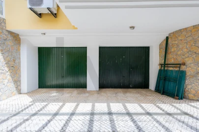 Moradia T5 para Venda em Seixal, Arrentela e Aldeia de Paio Pires