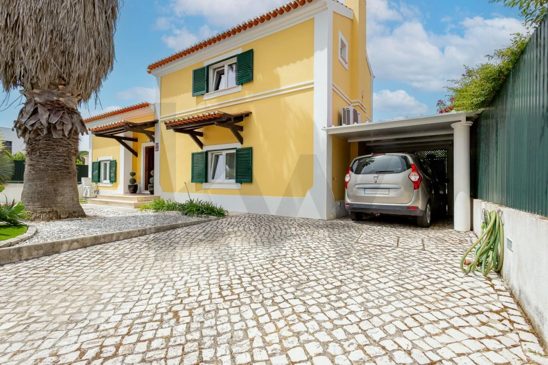 Moradia T5 para Venda em Seixal, Arrentela e Aldeia de Paio Pires Foto 54