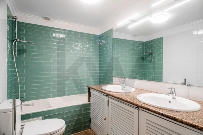 Apartamento T3 para Arrendamento em Arroios
