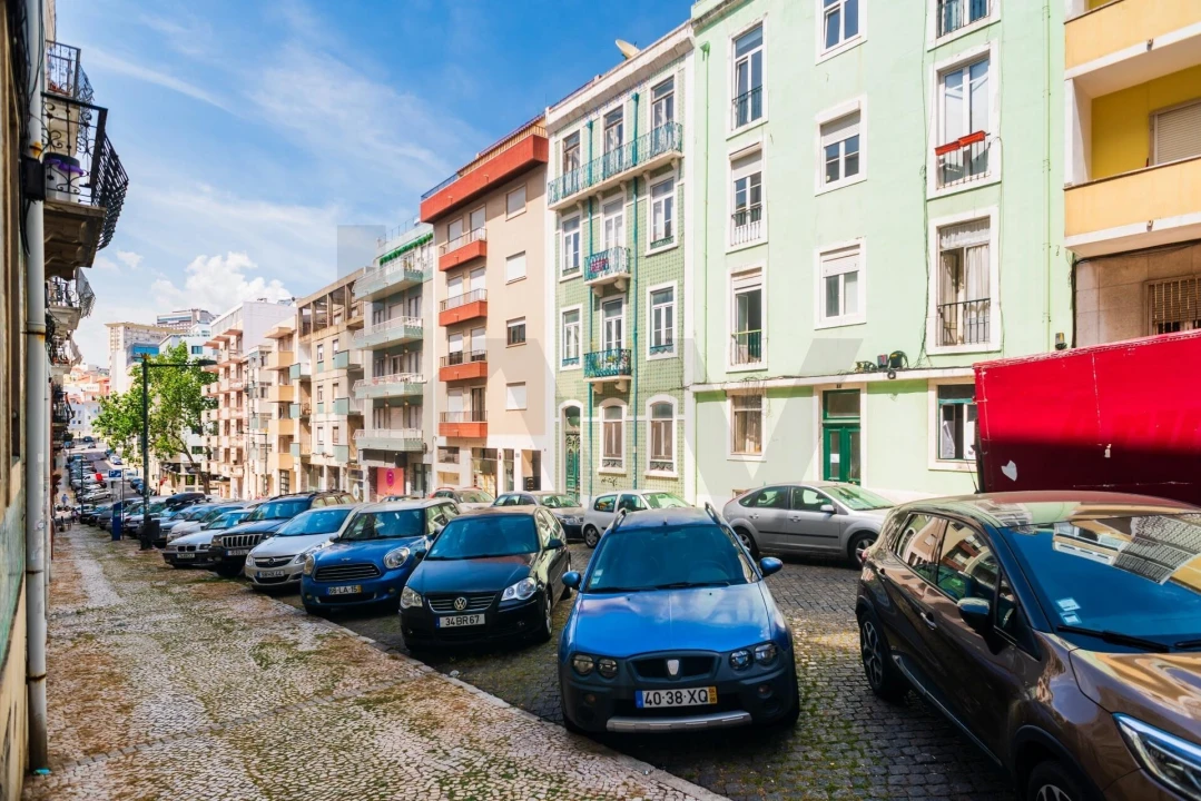 Apartamento T3 para Arrendamento em Arroios Foto 17