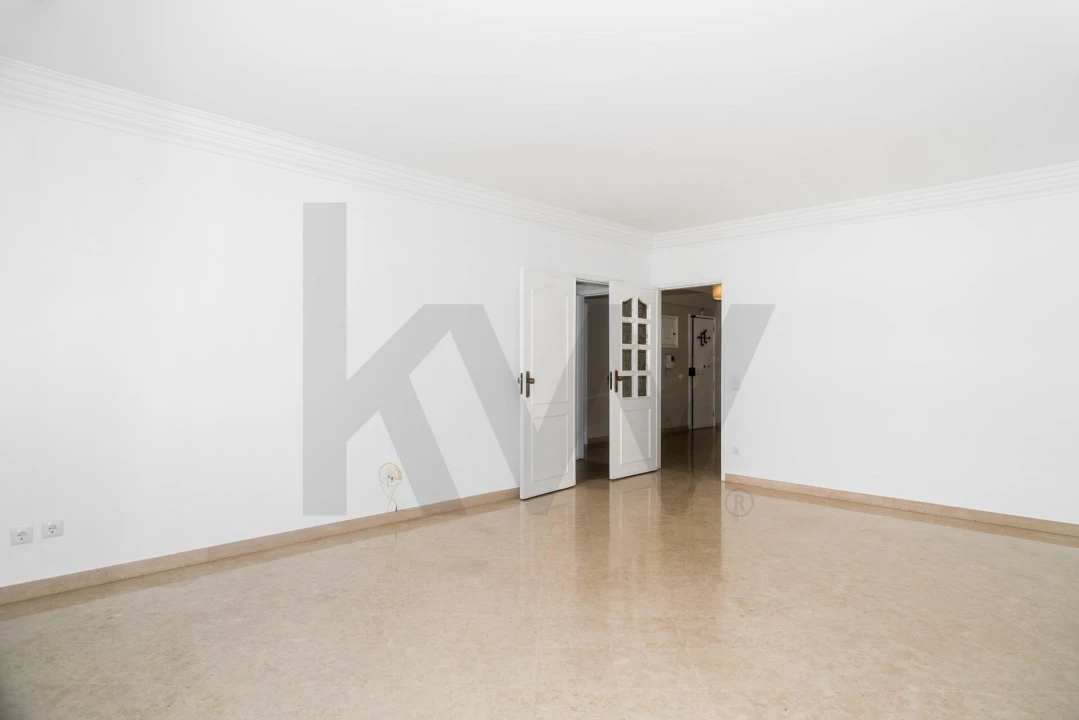Apartamento T3 para Arrendamento em Arroios Foto 6