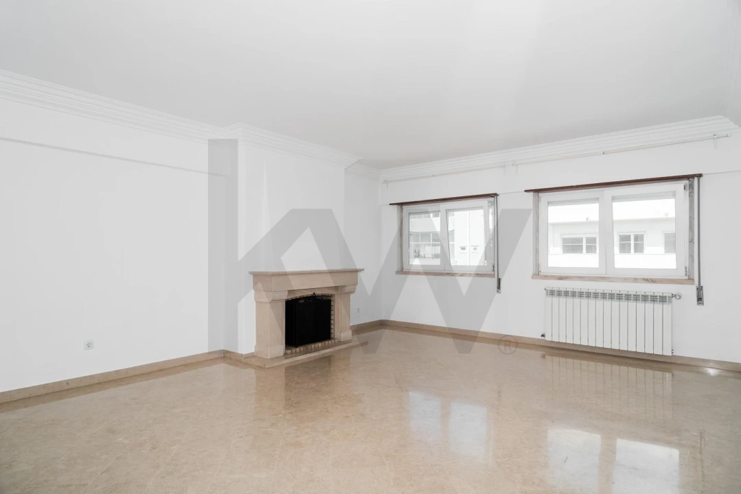Apartamento T3 para Arrendamento em Arroios Foto 3