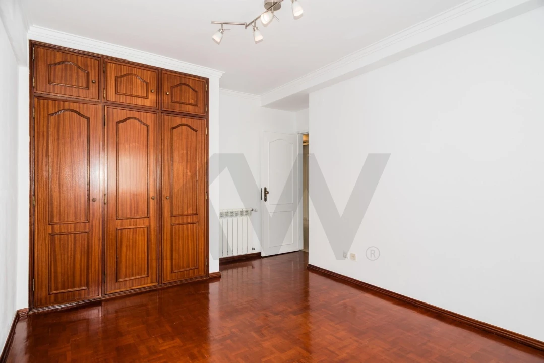 Apartamento T3 para Arrendamento em Arroios Foto 11