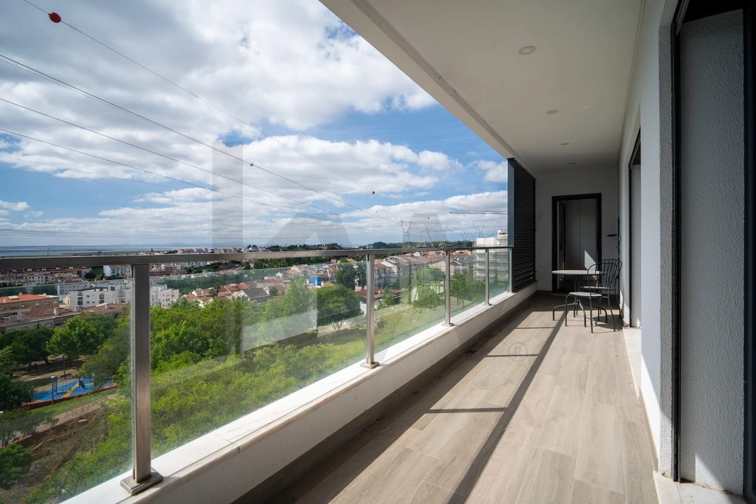 Apartamento T3 para Venda em Alverca do Ribatejo e Sobralinho Foto 21