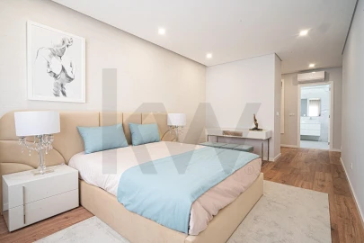 Apartamento T3 para Venda em Alverca do Ribatejo e Sobralinho