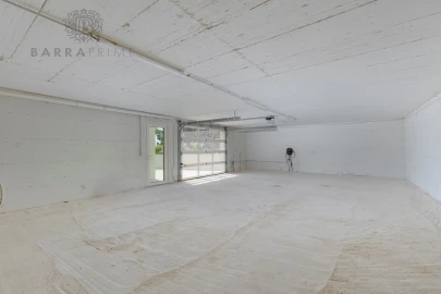 Moradia T3 para Venda em Santa Barbara de Nexe