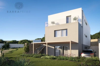Moradia T4 para Venda em Loule (São Clemente)