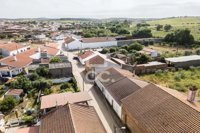 Moradia T4 para Venda em Montoito