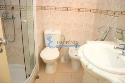 Apartamento para Venda em Albufeira e Olhos de Água