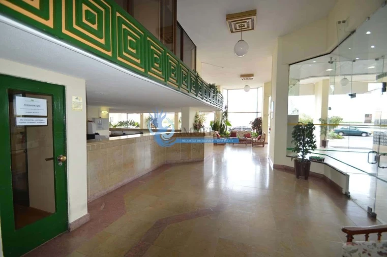 Apartamento para Venda em Albufeira e Olhos de Água Foto 2