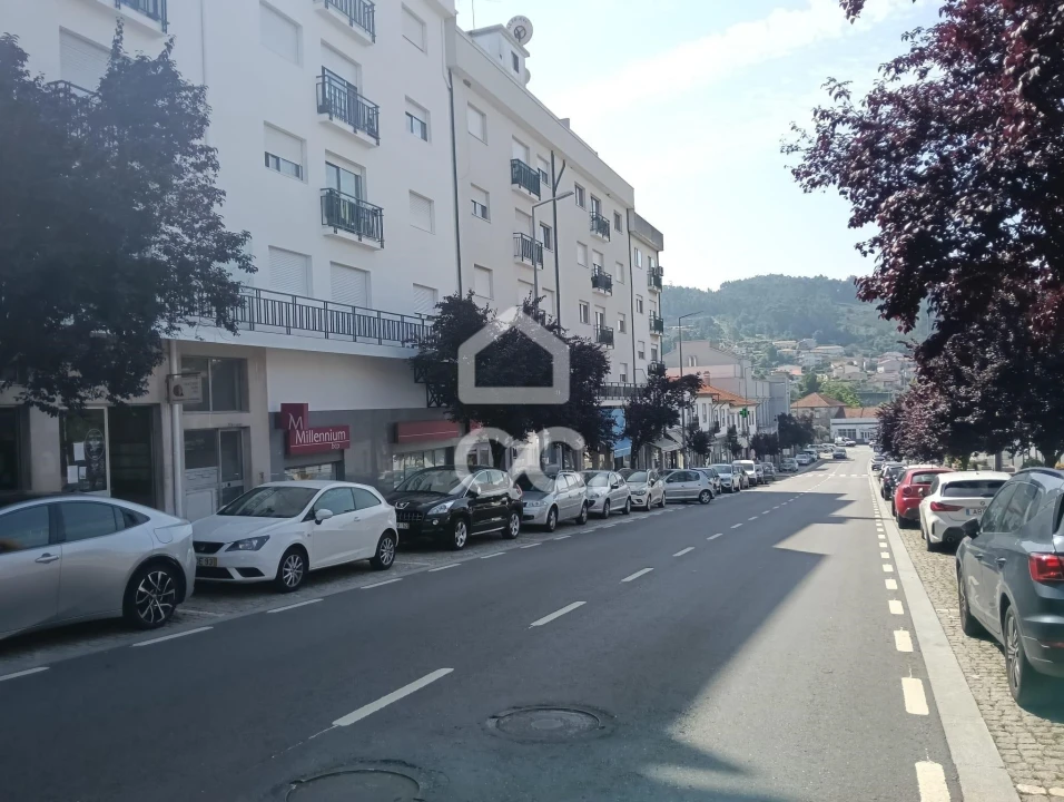 Negócio para Venda em Riba de Ave Foto 3