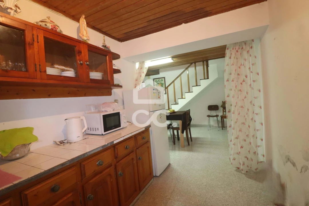 Moradia T3 para Venda em Algarvia Foto 5