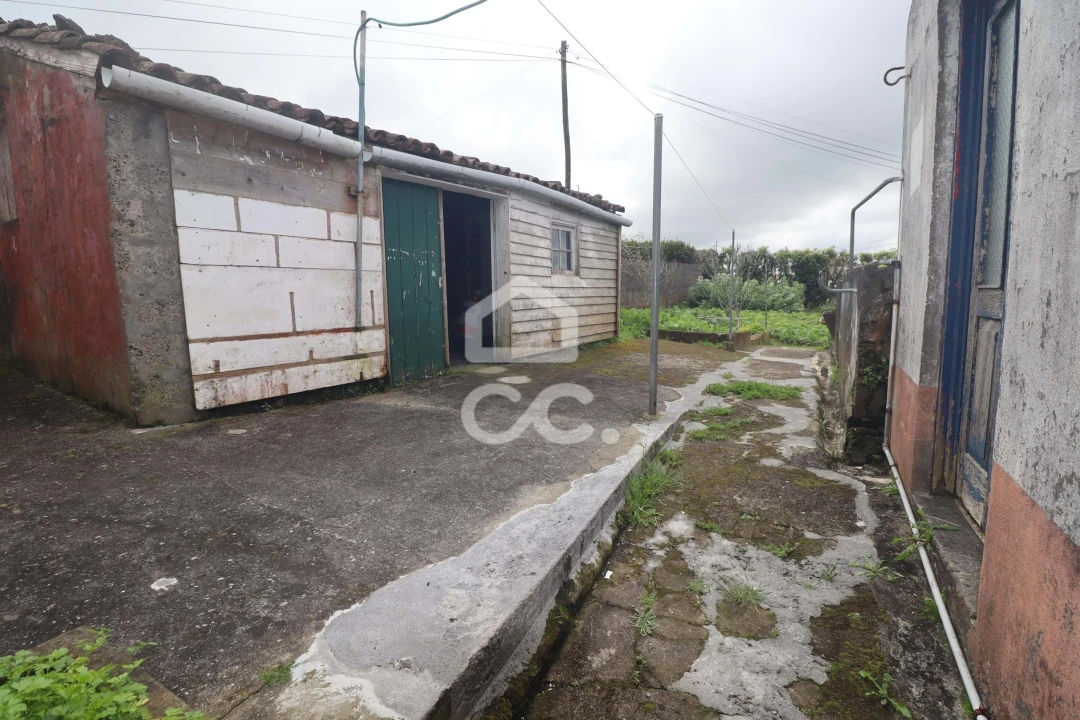 Moradia T3 para Venda em Algarvia Foto 10