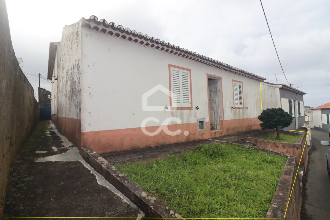 Moradia T3 para Venda em Algarvia Foto 15