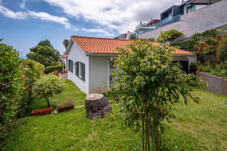 Moradia T5 para Venda em Caniço Foto 27