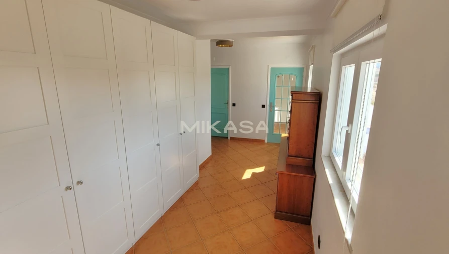 Moradia T4 para Venda em Montenegro Foto 7