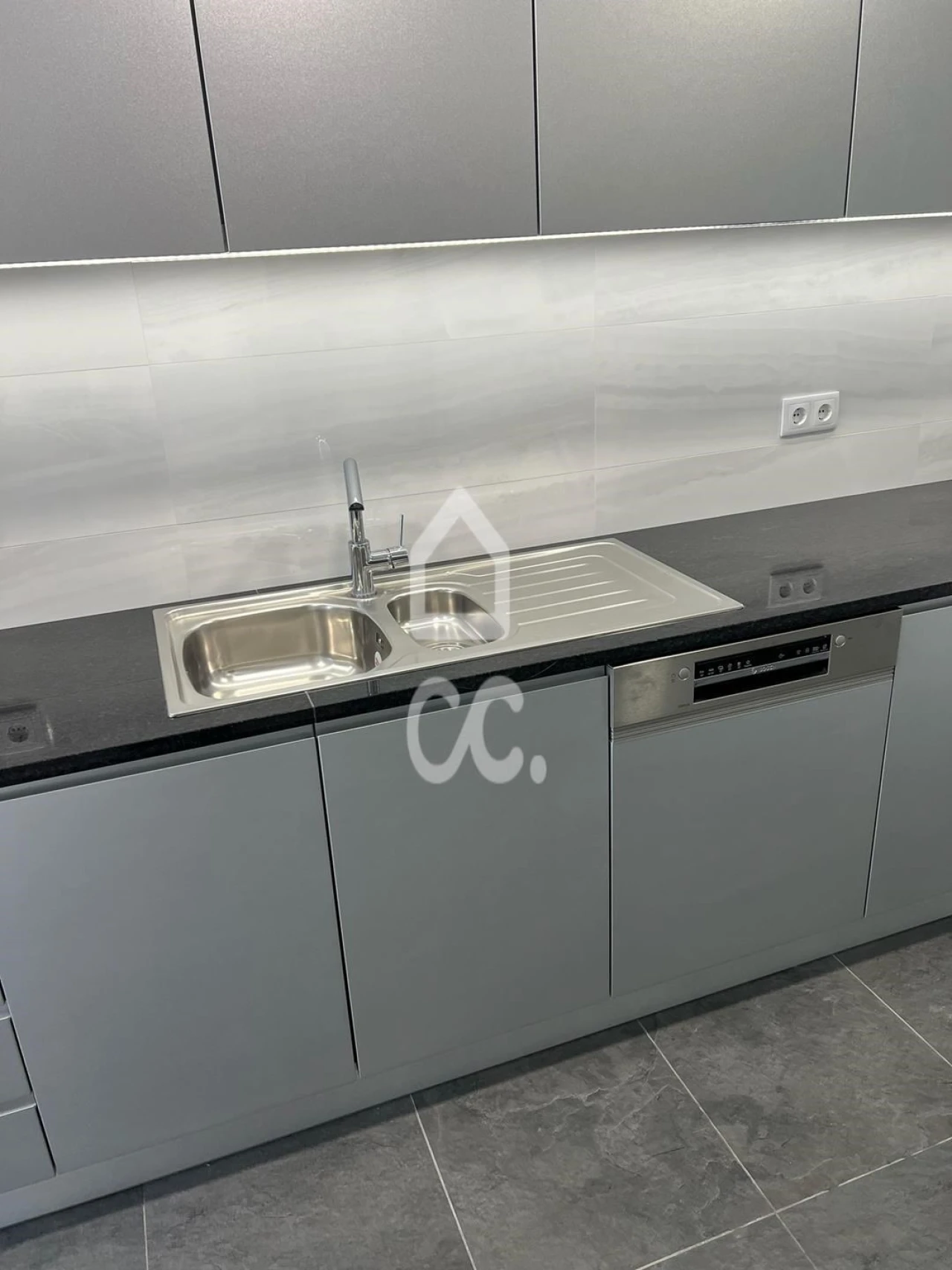 Apartamento T3 para Venda em Cedofeita, Santo Ildefonso, Sé, Miragaia, São Nicolau e Vitória Foto 7