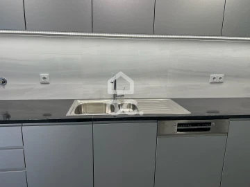 Apartamento T3 para Venda em Cedofeita, Santo Ildefonso, Sé, Miragaia, São Nicolau e Vitória