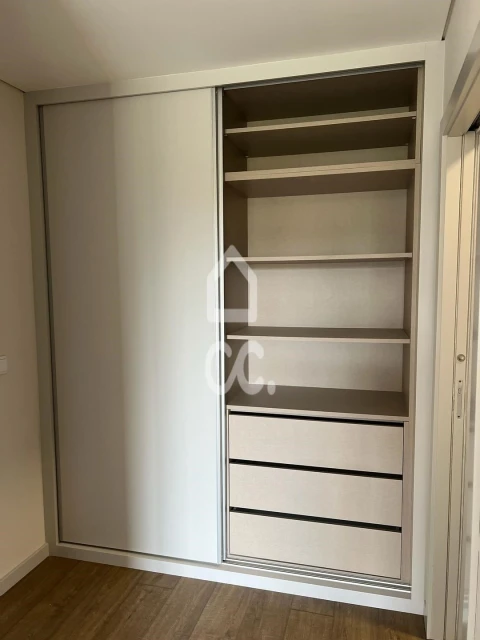 Apartamento T3 para Venda em Cedofeita, Santo Ildefonso, Sé, Miragaia, São Nicolau e Vitória