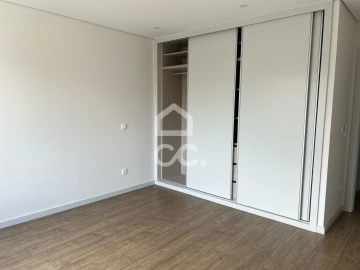 Apartamento T3 para Venda em Cedofeita, Santo Ildefonso, Sé, Miragaia, São Nicolau e Vitória
