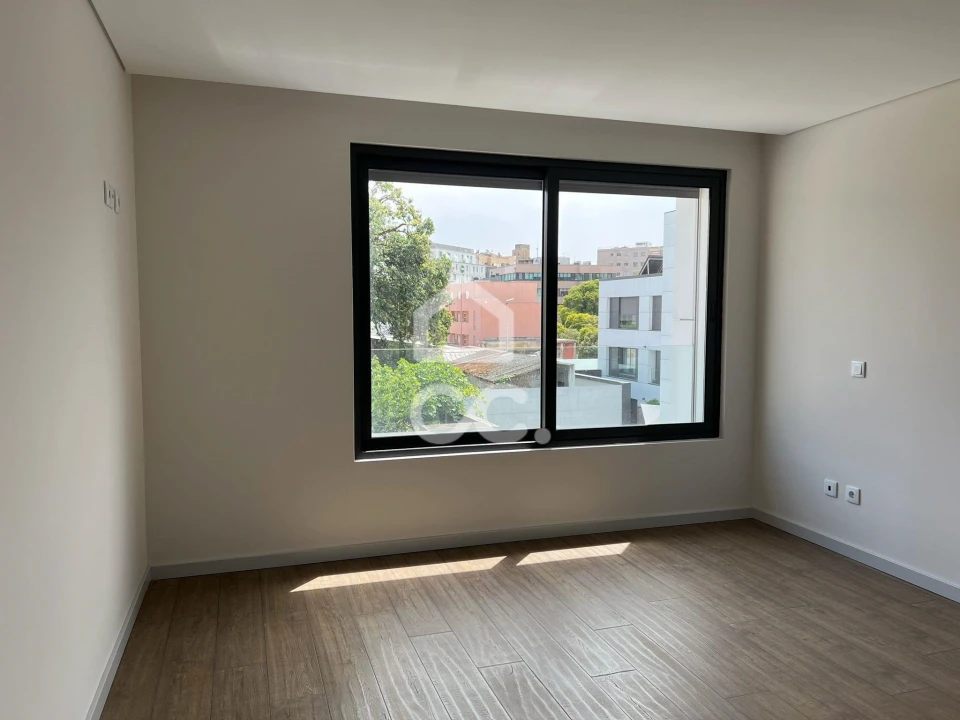 Apartamento T3 para Venda em Cedofeita, Santo Ildefonso, Sé, Miragaia, São Nicolau e Vitória Foto 22