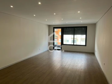 Apartamento T3 para Venda em Cedofeita, Santo Ildefonso, Sé, Miragaia, São Nicolau e Vitória