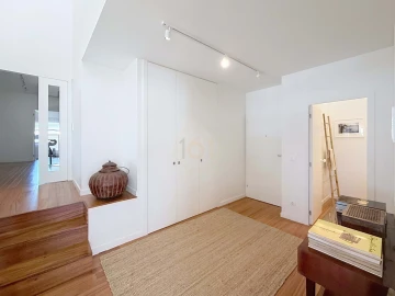 Apartamento T4 para Venda em Lordelo do Ouro e Massarelos